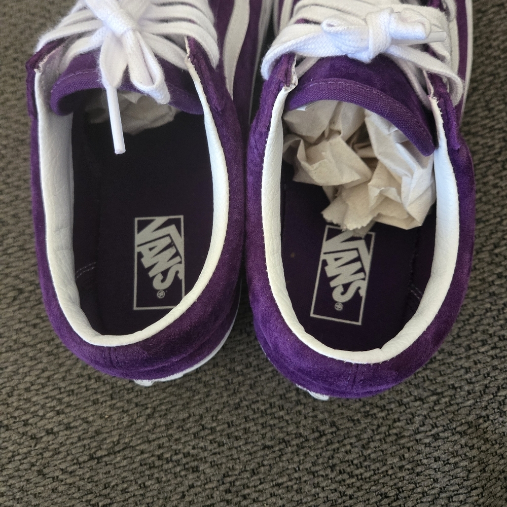 Vans Men Size 10 Purple Suede Sneakers Old Skool Pig Suede Acai - Picture 3 of 11